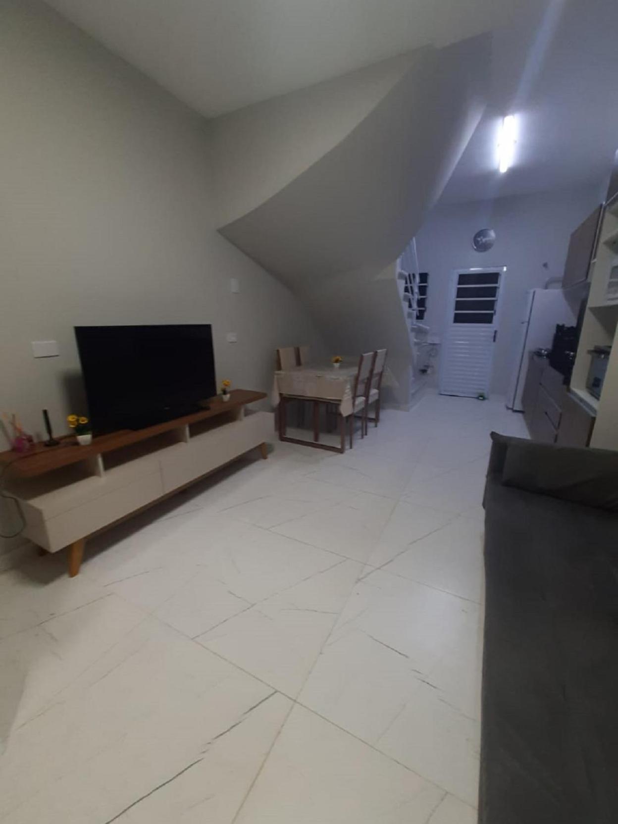 Peruíbe: Casa em Condomínio c/ Piscina Exterior foto